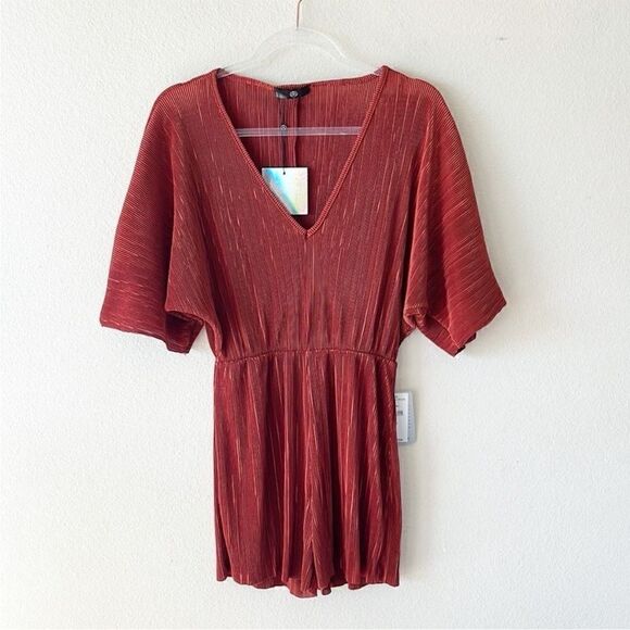 ASOS Miss Guided Rust Pleated Romper - Picture 1 of 12